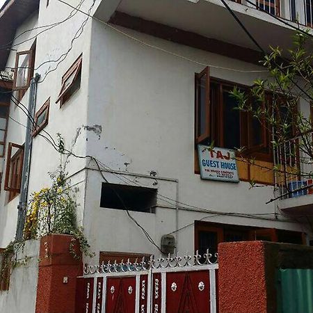 Taj Guest House Srīnagar Extérieur photo
